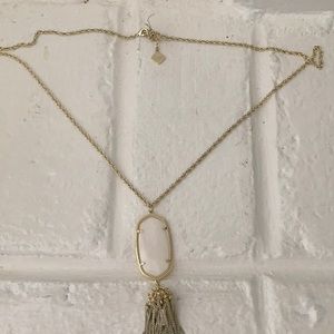 Kendra Scott necklace